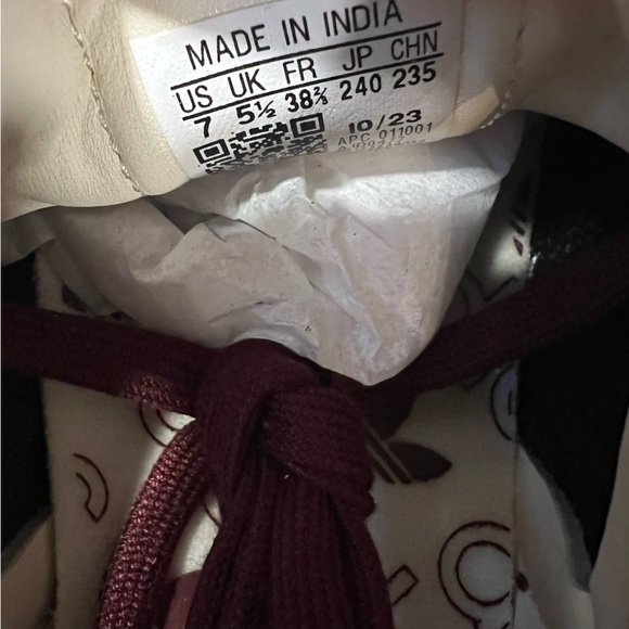 NWT Adidas Samba OG W Maroon Cream White Gold Metallic Sneakers Size Women’s 7 - Picture 16 of 16